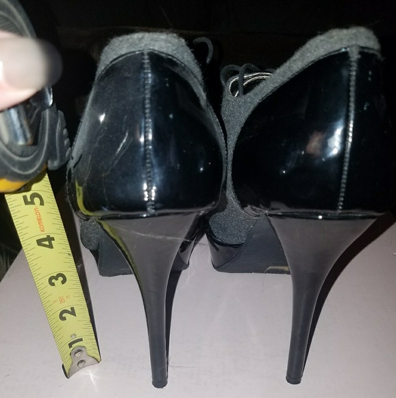 High Heeled Oxfords (size 10) - Picture 4 of 5